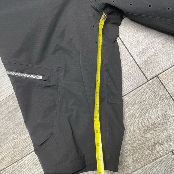 Fox Explore shorts size 30 - Picture 6 of 11